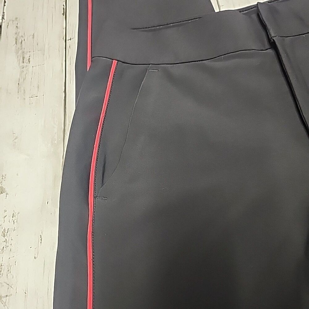 Athleta Stellar Novelty Trouser Stretchy Womens Size 6 Black Red Side Stripe Zip - Picture 3 of 13